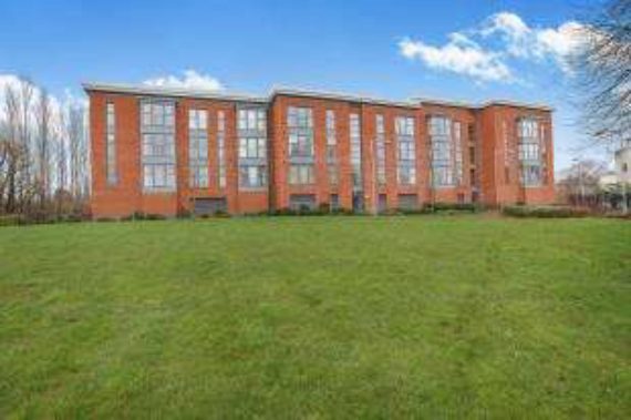 2 Bedroom Flat